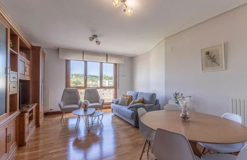 Confort junto a la Ría de Barakaldo - Foto 1