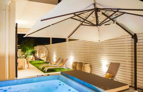 Villa Teresann con Jacuzzi riscaldata - Foto 11