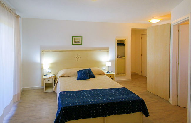 2 bedroom Apartment in Valledoria with garden and terrace - Photo 10