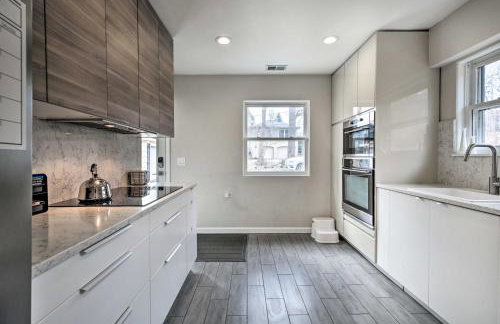 Home with Office and Yard 25 Mi to Downtown Chicago! - Foto 2