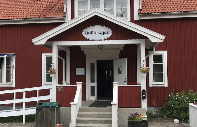 Finspångs Golfklubbs Stugby - Foto 11