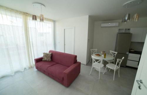 VILLA PONENTE - Beach & Jacuzzi - Foto 16