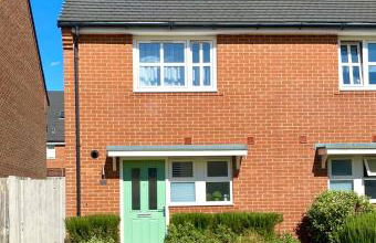 Lovely 2 bedroom home - Photo 1