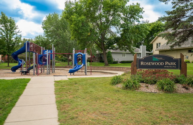 Manor on the River - Whole House - Photo 58