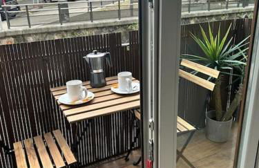 Piso Deluxe con Balcón Cerca del Casco Viejo - Foto 16