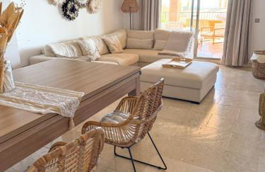 Sea and Mountain View Apartment with 4 Pools - Photo 13