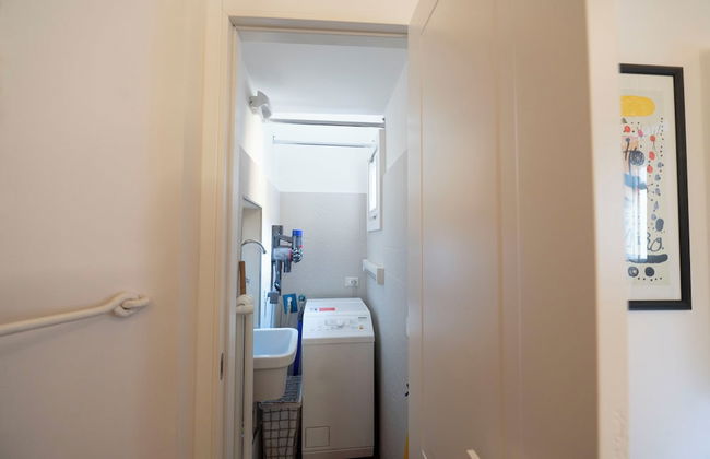 Campo De' Fiori Apartments - Photo 80