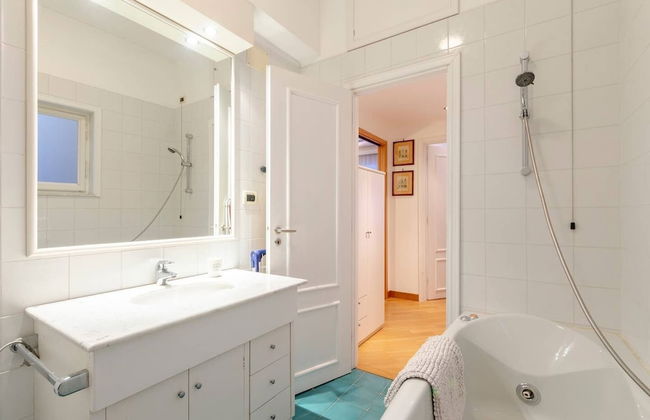 JOIVY Lovely Apt with Communal Pool in Nervi - Foto 24