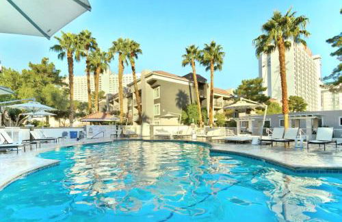 Beautiful Hotel in Desert Rose Resort - 1BD Sleeps - Foto 2