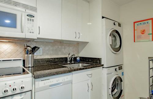 Gem off of 14th St NW Near U St & Logan Circle - Foto 8