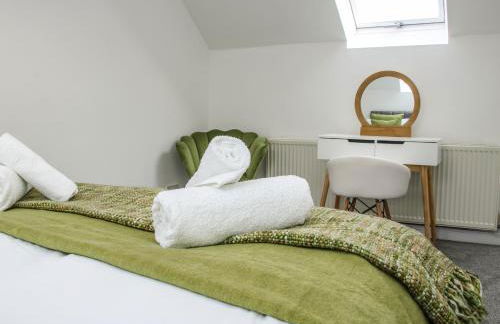 The Little Beehive - Photo 22