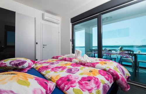 Design-Beachresort - with Pool - first line to the sea - Foto 70