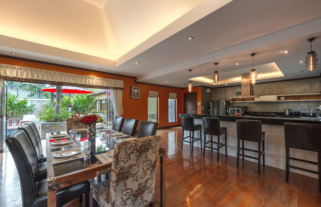 Generous 6BR Balinese Pool Villa Sophia - Photo 21