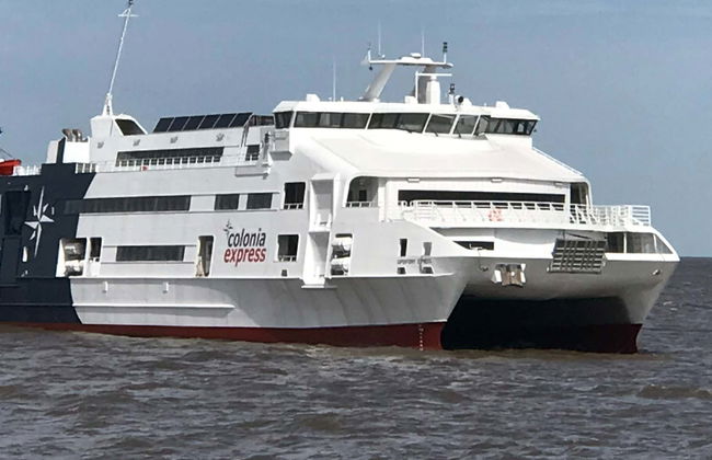Ferry entre Buenos Aires y Colonia del Sacramento - Foto 2