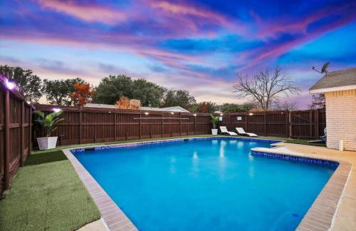 Luxurious 5BR 2BA Holiday Home with Pool, Grill, Sauna & Game Room - Foto 50