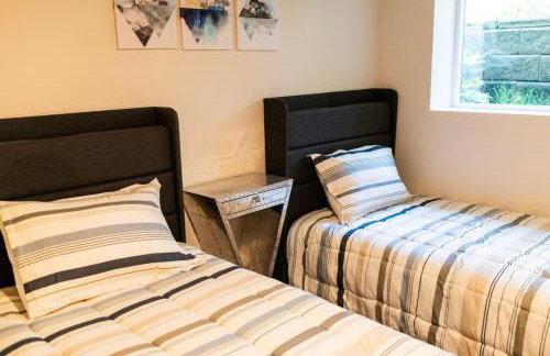 Eastside Suite-Cozy 3 Bedroom Home next 2 Downtown - Foto 13