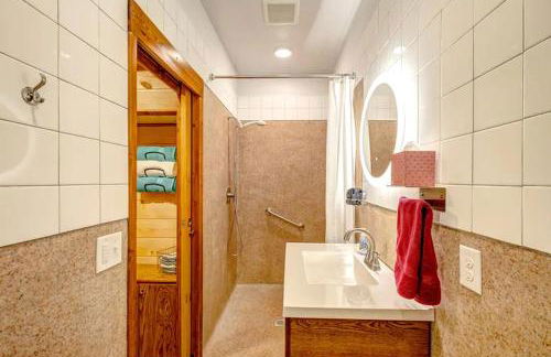 Nashville Area Luxury Tree House Accommodation for a Tennessee Getaway - Foto 14