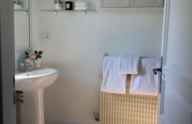 The Courtyard - Photo 23