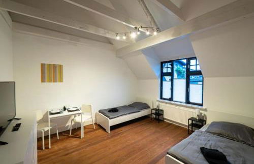 Große Monteurwohnung in Villa – 4 Zimmer, WLAN, TV, Küche – Ahrensburg Nähe Hamburg - OD06b - Foto 2