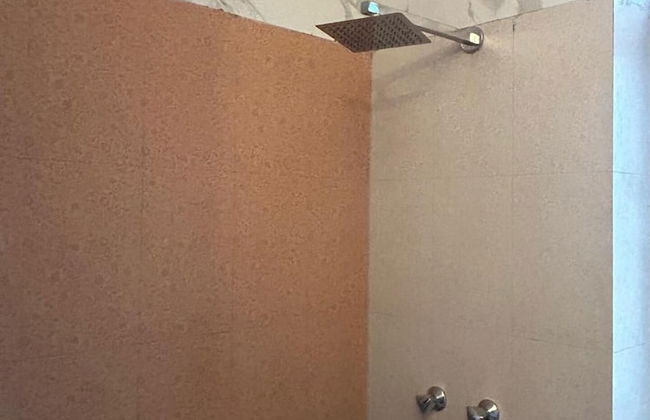 Highriseviews/familyfriendly/neartajmahal - Photo 7