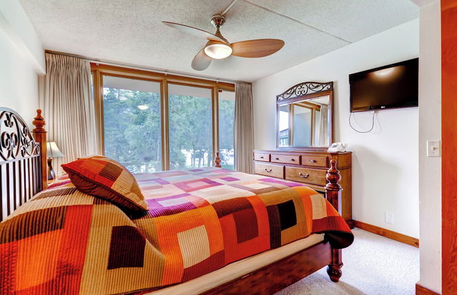 Studio in Lakeside Village, Updated Kitchen & Bath apts - Foto 43