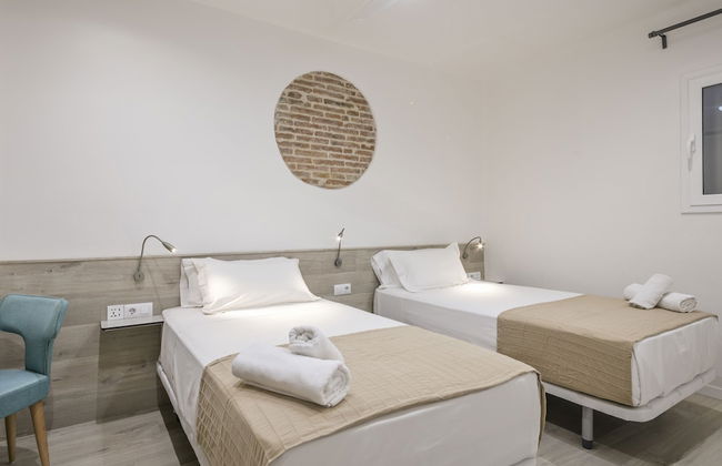 Stay Together Barcelona Apartments - Photo 33