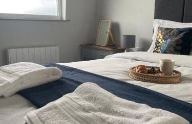 Spectacular 2 Bedroom Balcony Sea View Flat - Foto 29