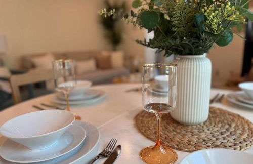 The Orange Blossom Suite Near UF Shands D-town - Photo 77