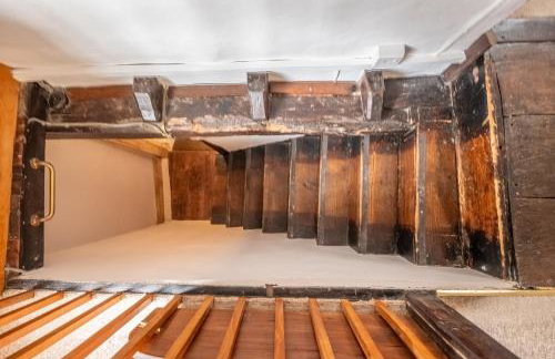 Brimming with Medieval charm - Weavers Cottage - Foto 26