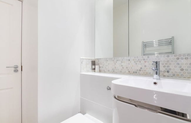 Modern stylish and luxurious 1 bed flat - Foto 37