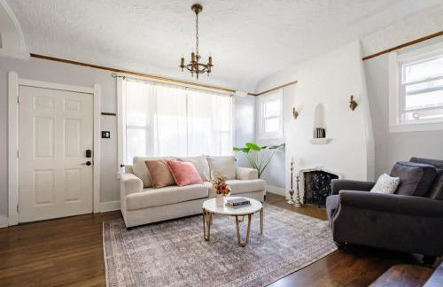 Unique Bungalow w/ hot Spa in DT - Foto 7