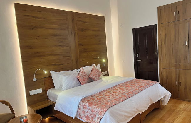 Crestmont Snow View Resort Ranikhet - Foto 3