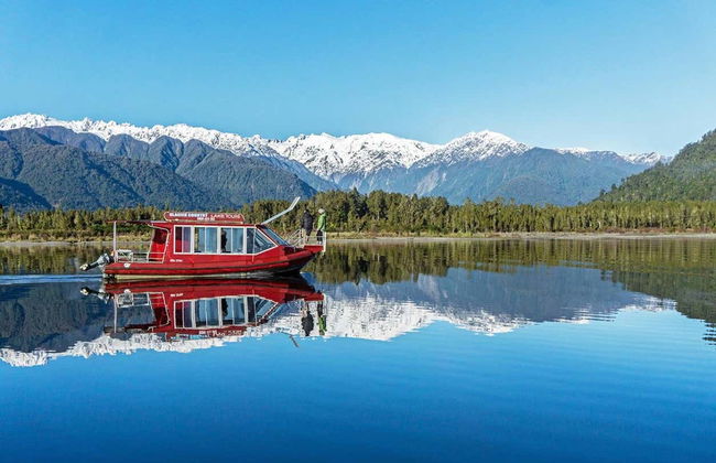 Paseo en barco por el lago Mapourika - Foto 3