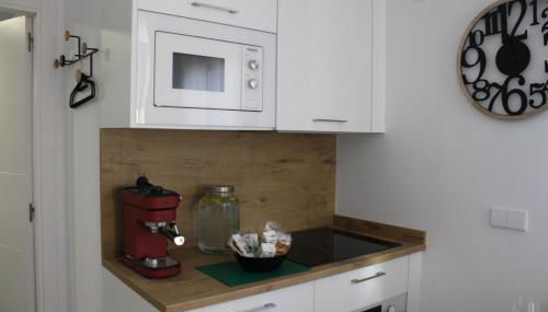 APARTAHOTEL MADRID URBAN SUITES - EDIFICIO EXCLUSIVO- 7 Apartments Boutique Full Equiped - Foto 3