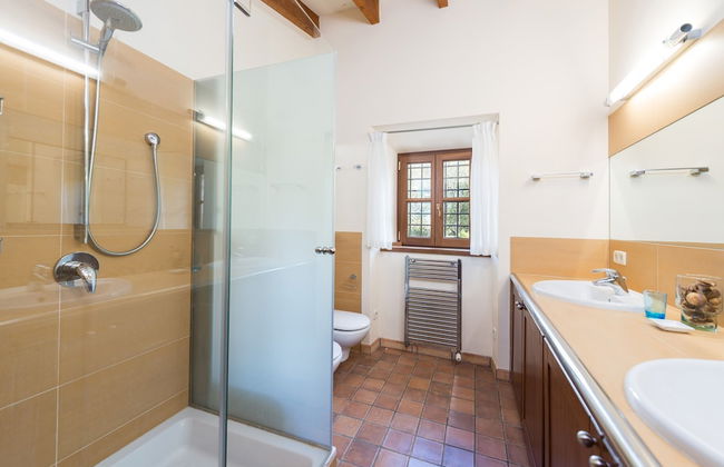 Rafal Pai in Art With 6 Bedrooms and 6 Bathrooms - Photo 32