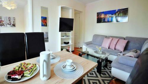 3-room Apartment With Balcony, Close to the Beach - Foto 2