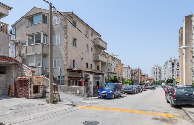 Spacious apartment Zvone with 3 balconies and parking - Foto 36