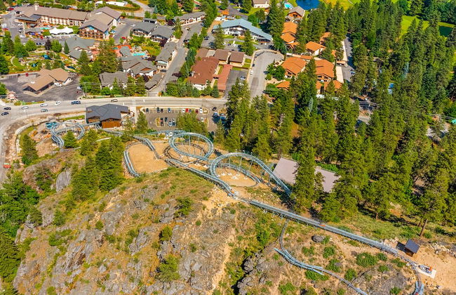 Dasha's Snowboard Track - Icicle Village - Foto 34