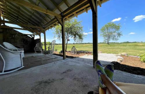 Historic 1868 Farmhouse Kettle Moraine Getaway - Foto 32