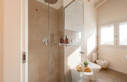 PENTHOUSE ISEO LAKE VIEW - Free Wi-Fi and Private Parking Included - Foto 18