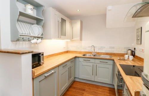 Folly Lodge - Photo 10