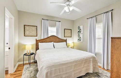 Pool, Marina and More! Family Home in Terramar Beach - Foto 13