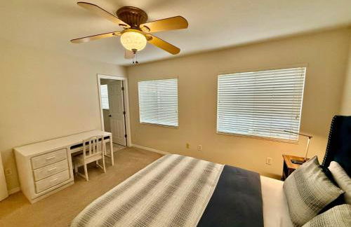 Luxury Village 4BR Pool Home near Disney Parks - Foto 30