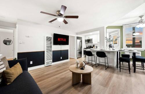 Updated Historic Suite with Queen Bed and Kitchen - Foto 34