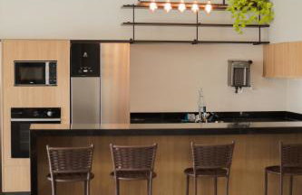 Casa Lumina Loft Moderno com Piscina e Painel LED - Photo 2