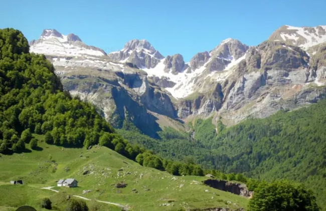 Apartahotel Canfranc - Foto 71