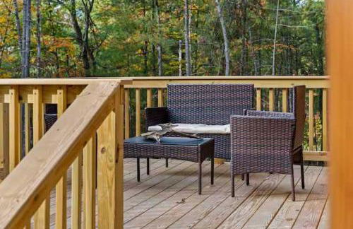 Cozy Family Luray Cabin w Fire Pit Grill WiFi & More - Photo 22