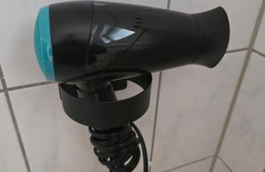 Neu Renoviert - 4 Schlafplätze, Zentral, Terrasse - Photo 19