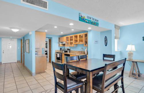 Andros - Spacious 2x2 Waterfront Condo - Photo 4