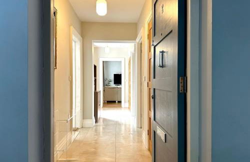 Desirable 2 Bedroom Apartment in Bicester that sleeps 5 - Foto 26